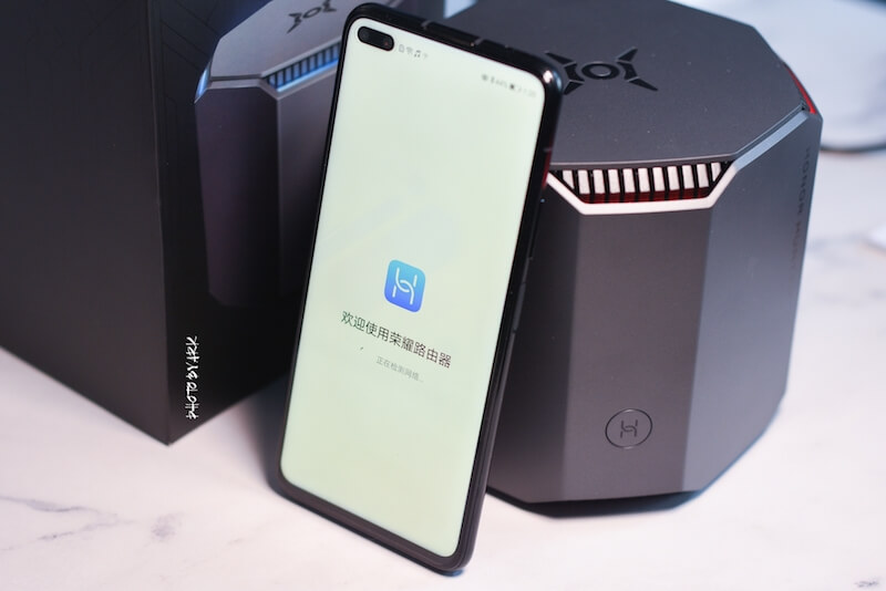 家里WiFi不稳定 卡经常掉线?荣耀猎人游戏路由评测